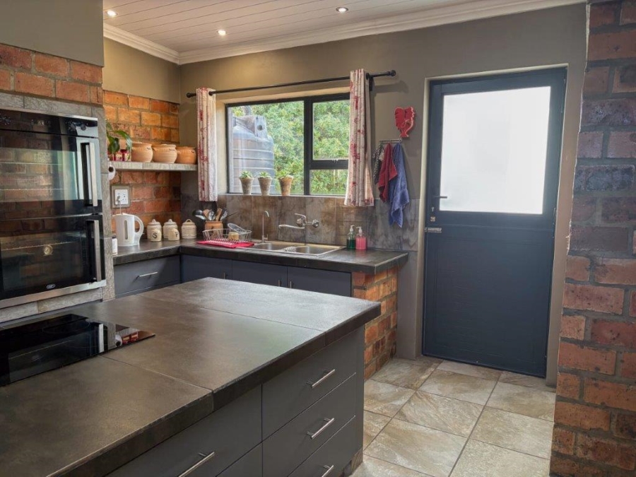 3 Bedroom Property for Sale in Stilbaai Wes Western Cape